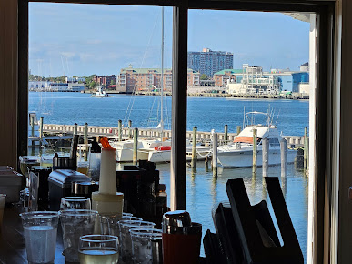 Photo Fish Slips Marina Raw Bar Grill - 15