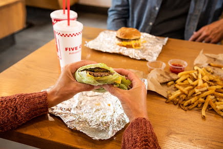 Photo Five Guys - 41
