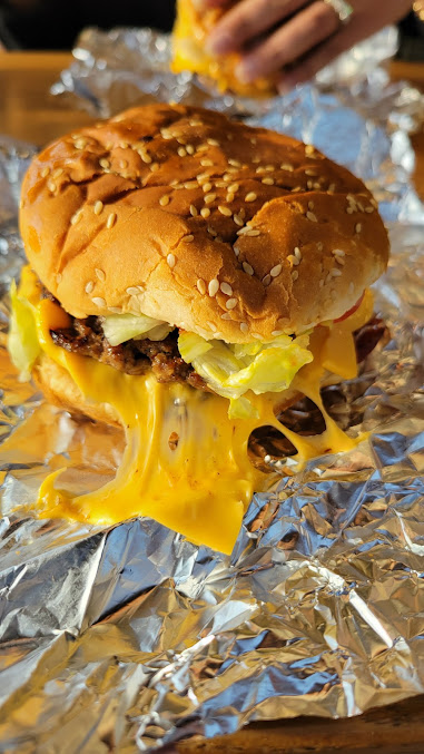 Photo Five Guys - 43