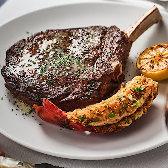 Photo Flemings Prime Steakhouse Wine Bar Greensboro - 23