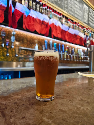 Photo Flying Saucer Draught Emporium - 40