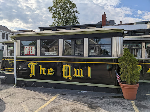 Photo Four Sisters Owl Diner - 10