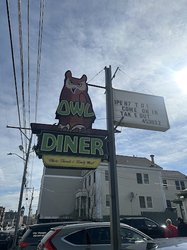 Photo Four Sisters Owl Diner - 16