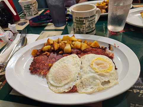 Photo Four Sisters Owl Diner - 18