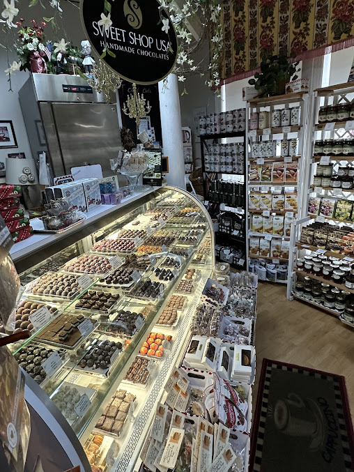 Photo French Market Cafe & Gourmet Shop - Tea Room - 16