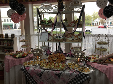 Photo French Market Cafe & Gourmet Shop - Tea Room - 26