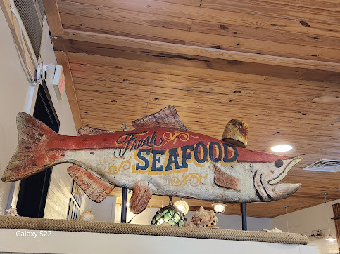 Photo Front Street Fish Co - 9