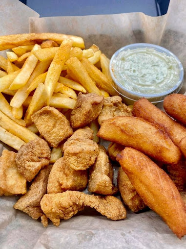 Photo Front Street Fish Co - 11