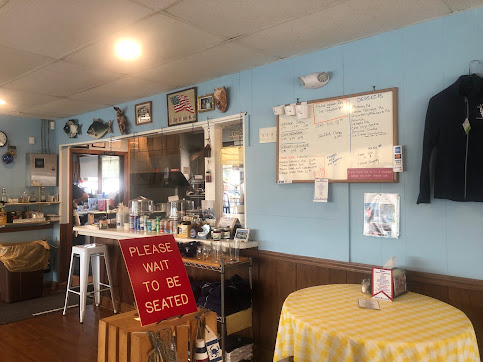 Menu Genos Chowder Sandwich Shop - 8