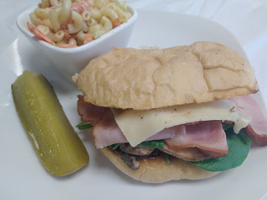 Photo Get Fresh Cafe And Deli - 4