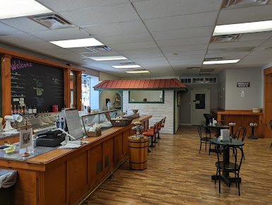 Photo Get Fresh Cafe And Deli - 18