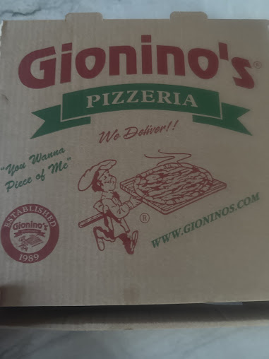 Photo Gioninos Pizzeria 2929 Cleveland Ave S - 4