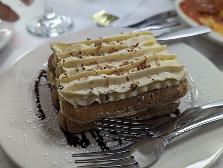 Photo Gio's Cafe And Deli - 12