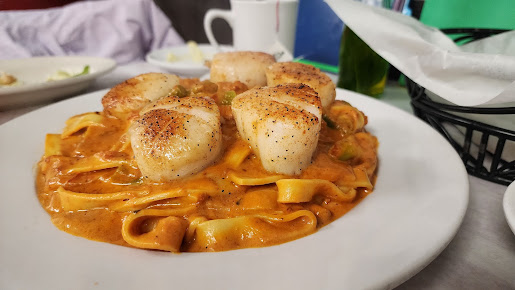 Photo Gio's Cafe And Deli - 26