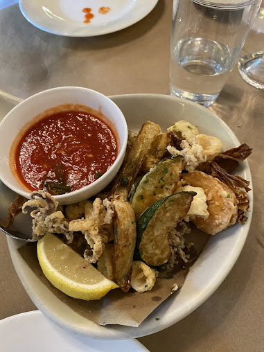 Photo Giovanni's Brooklyn Eats - 12