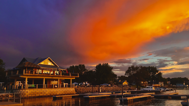 Photo Go Fish Marina Bar Grill - 5