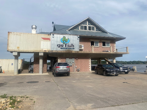 Photo Go Fish Marina Bar Grill - 8