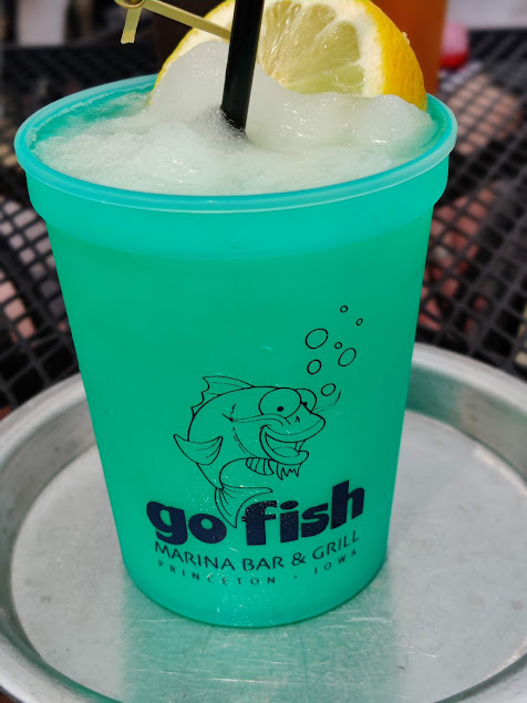 Photo Go Fish Marina Bar Grill - 12
