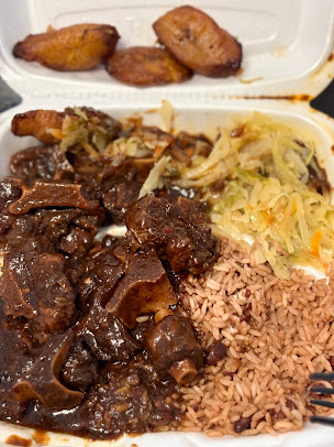 Photo Golden Krust Caribbean Restaurant - 24