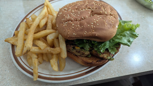 Photo Golden Palace Diner & Restaurant - 28