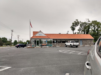 Photo Golden Pigeon Diner Restaurant - 12