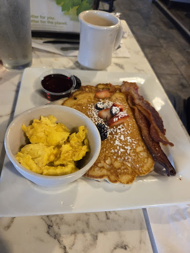 Photo Gray Moon Breakfast And Brunch - 10