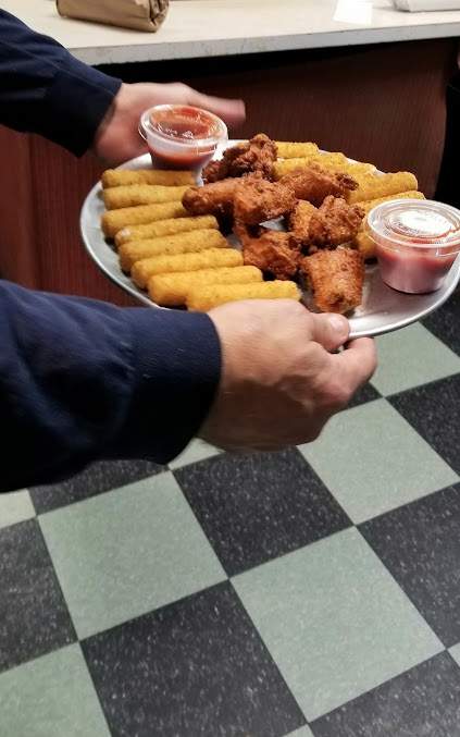 Photo Groton House Of Pizza - 10