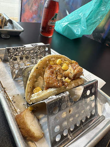 Photo Guac Taco Studio Bar - 12