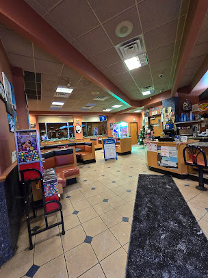 Photo Gus Mt Clemens Coney Island - 12