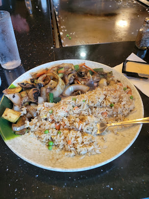 Photo Hakata Teppanyaki Sushi And Ramen - 16
