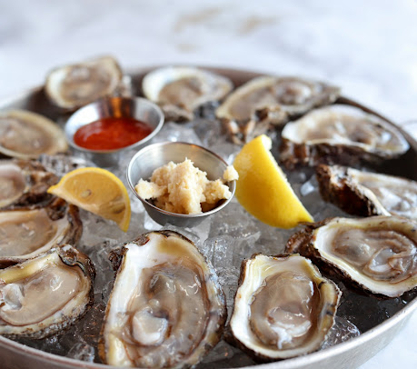 Photo Half Shell Oyster House - 16