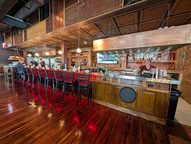 Photo Half Shell Oyster House - 25