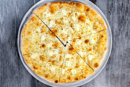 Photo Halftime King Of Pizza - 24