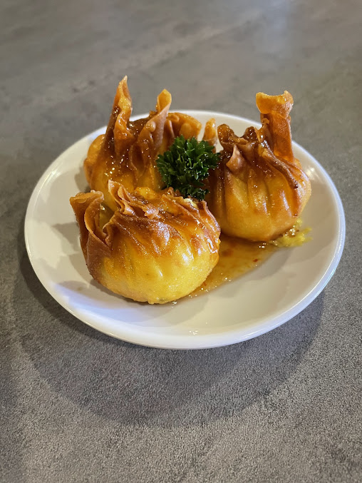 Photo Hands On Thai Sushi Irving Park Rd - 24