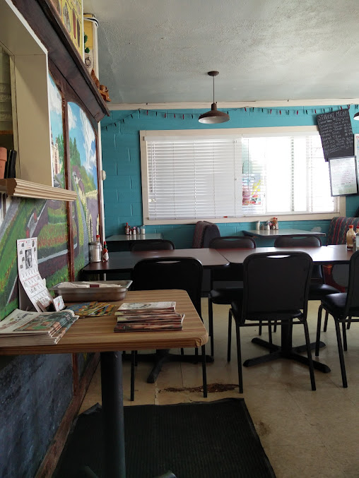 Photo Happy Burrito Mexican Restaurant - 6