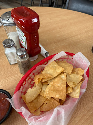 Photo Happy Burrito Mexican Restaurant - 7