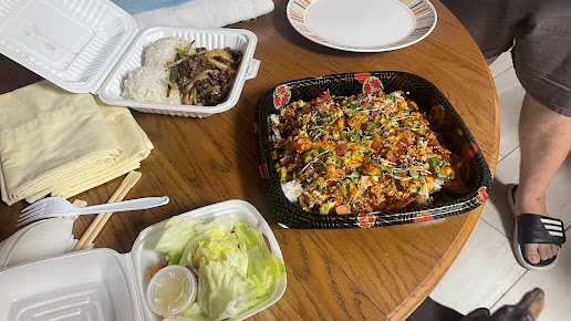 Photo Happy Teriyaki And Rolls - 16