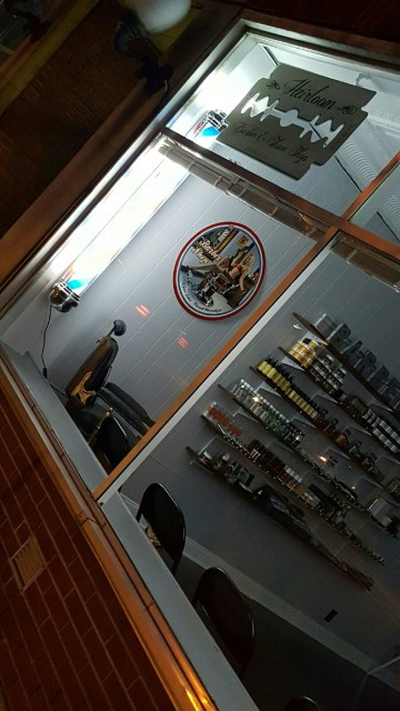 Photo Heirloom Barber Shave Shop - 10