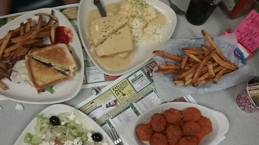 Photo Hermitage Family Restaurant Hot Dog Hut - 8