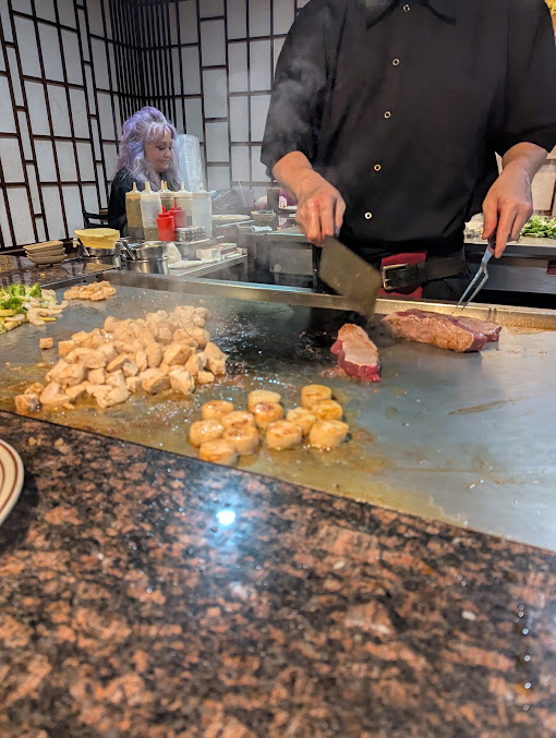 Photo Hibachi Japanese Steak House Sushi Bar Bear De - 19