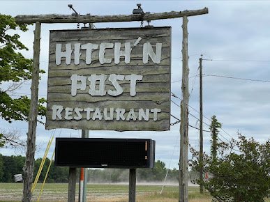 Photo Hitch N Post Restaurant - 18