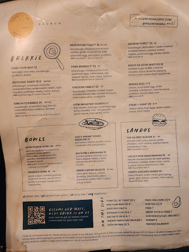 Menu Hole In The Wall - 5