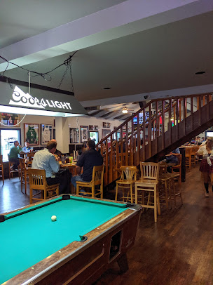 Photo Hoops Grill Sports Bar - 14