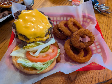 Photo Hoops Grill Sports Bar - 15