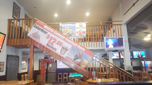 Photo Hoops Grill Sports Bar - 16