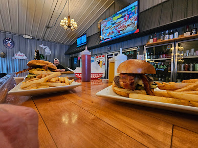 Photo Horn Creek Pub 2 - 20