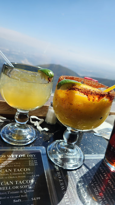 Menu Hortencias At The Cliffhanger - 2