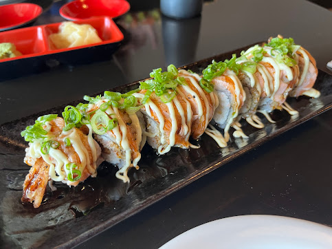 Photo House Modern Sushi Restaurant - 7