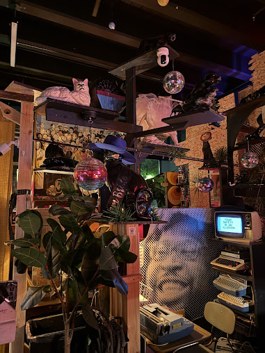 Photo House Of Found Objects - 23