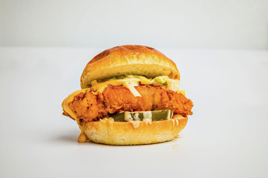 Photo Howlin Doms Hot Chicken - 6